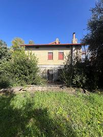 3 LOCALI A CIVITA CASTELLANA