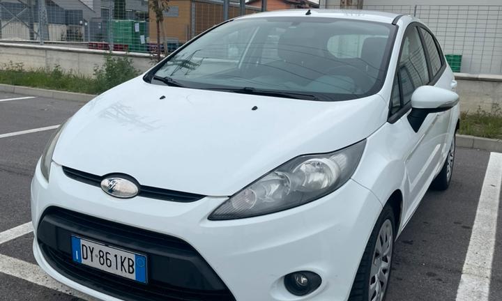 Ford fiesta 1.25 Titanium  benzina