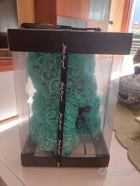 Orsetto di rose e tulle