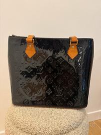 Borsa tipo Louis Vuitton