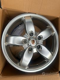 4 CERCHI IN LEGA PORSCHE CAYENNE DAL 2002/2010 8X1