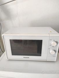 Forno a microonde 