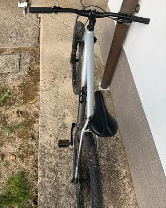 Bici  cube