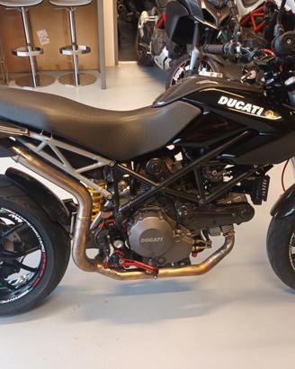 Ducati Hypermotard 796