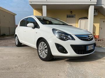 Opel corsa edition 2014