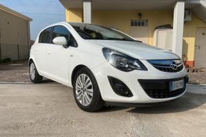 Opel corsa edition 2014