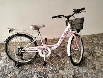 bicicletta da ragazza