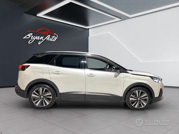 Peugeot 3008 Hybrid4 300 e-EAT8 GT