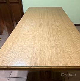 tavolo con fratina e panca