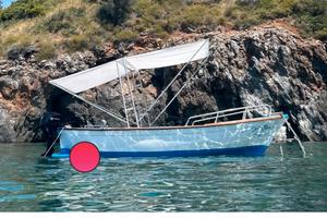 Gozzo in vetroresina