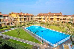 MONOLOCALE A SIRMIONE