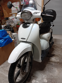 Scarabeo 50 cc usato