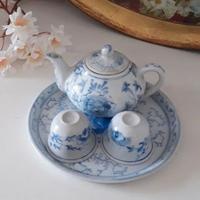 Servizio téte a téte da sake o tè