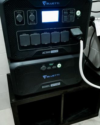 BLUETTI AC500 + B300S COME NUOVO!
