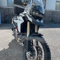 BMW F 800 GS Trophy con accessori