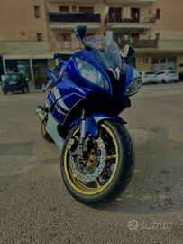 Yamaha R6