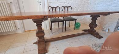 Tavolo pregiato massello