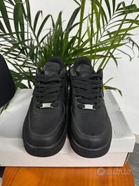 Nike Air Force 1 nere, taglia 37.5