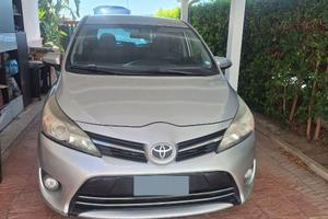 Toyota verso 7 posti  anno 2014 Km 170000