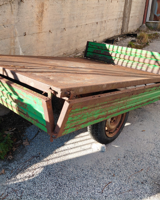 Carrello rimorchio non omologato x auto trattore