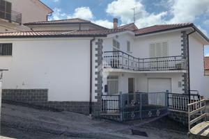 CASA INDIPENDENTE A PICINISCO