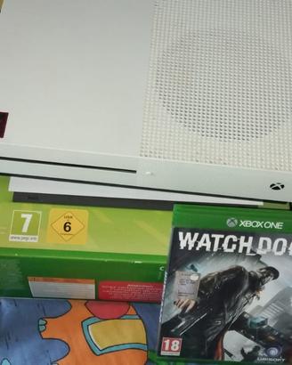 Xbox One s+pad+giochi r3galo *Non spedisco