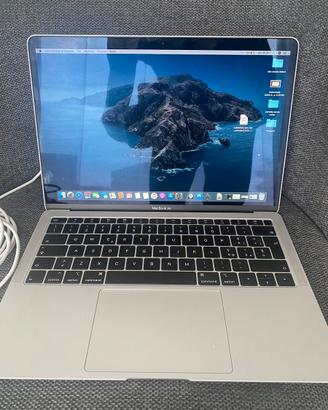 Macbook Air Retina 13”, I5, 8Gb RAM, 128Gb