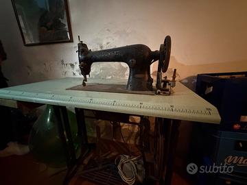 Macchina da cucire singer