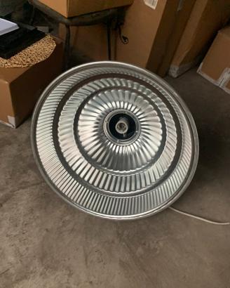 Lampada   tipo fabbrica