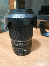 Nikon 24-200 z