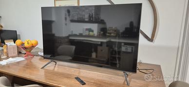 Samsung TV 50" Serie AU7100 - Cristalli rotti