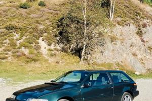 Auto Volvo 480 turbo