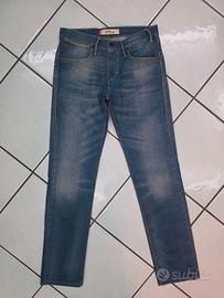 Jeans Levis 519Slim