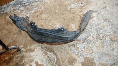 Passaruota locaro anteriore sinistro 