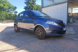 Lancia Ypsilon hybrid