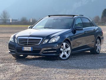 Mercedes-benz E 350 CDI BlueEFFICIENCY 4Matic