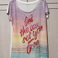 t-shirt donna Gaudi tg M . mai indossata 