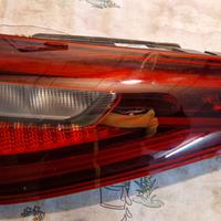 fari posteriori per alfa romeo stelvio 