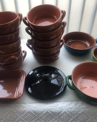 Batteria in terracotta per cucina