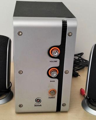 Subwoofer Skintek 2.1 per PC e TV