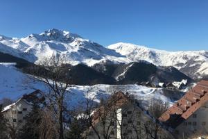 Trilocale vista piste con posto auto