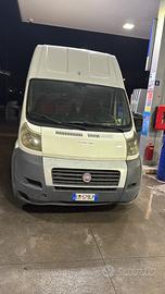 Furgone Ducato, maxi tetto alto