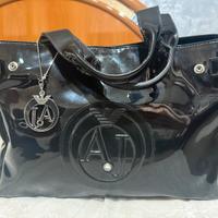 Borsa armani jeans nero lucido