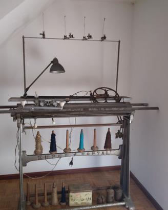 Macchina per maglieria da collezione