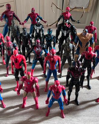 Action figures spider-man / avengers