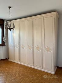 Armadio a 6 ante