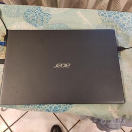 Acer Aspire 3 A315-22 AMD A4 4GB Radeon R3 SSD 256