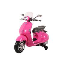 Vespa elettrica rosa 