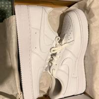 Nike Air Force 1 bianche originali – taglia 40