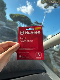 McAfee Antivirus – 3 Dispositivi – 1 Anno